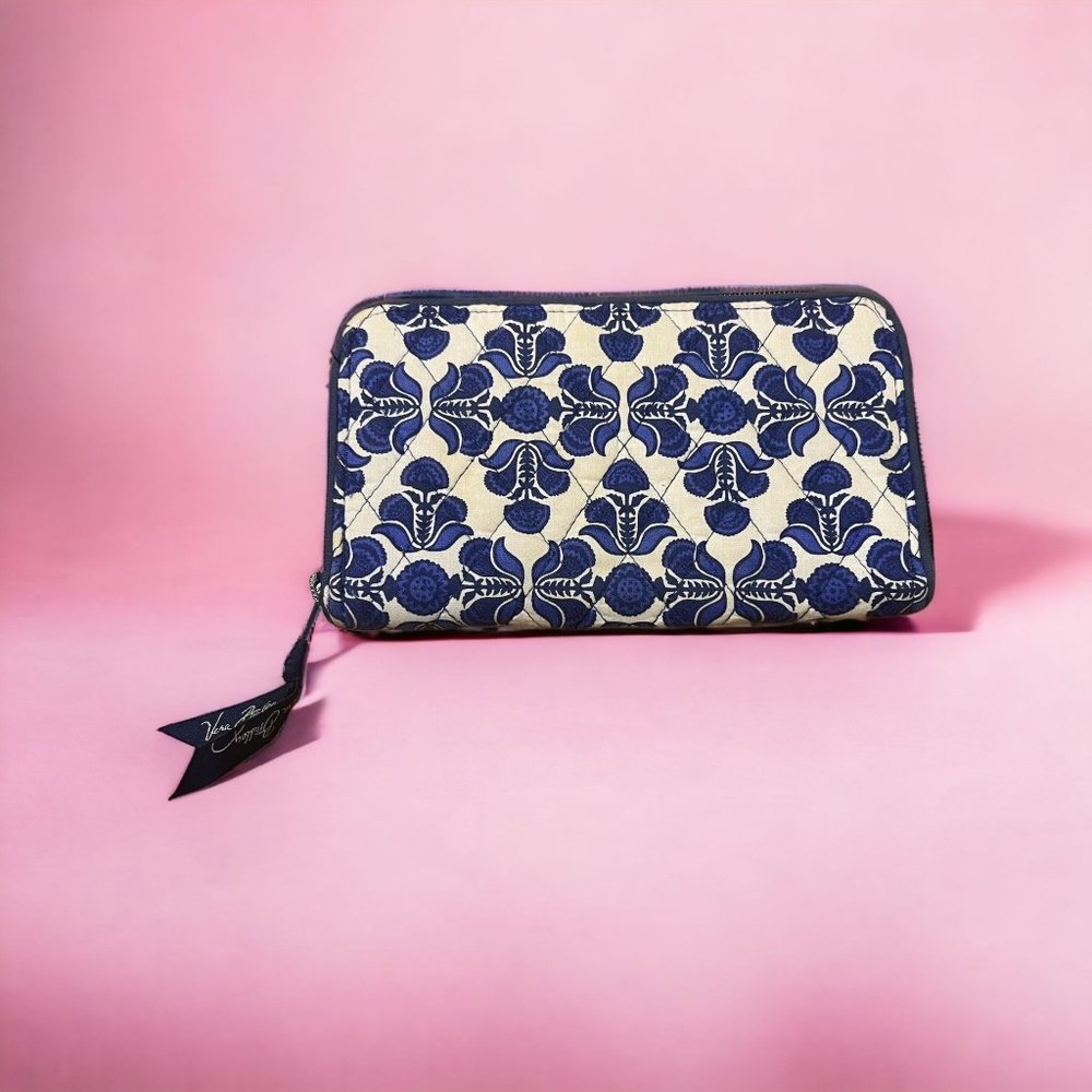 Vera Bradley Cobalt Tile Accordion Wallet Zip Around 7.5" x 4.5"